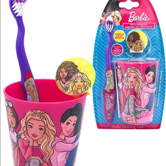 Barbie Toothbrush lot 3pc Set with Cup & Cover 2 pk Brush buddies Tooth Brush - Picture 6 of 6